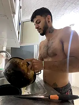 JuanBlade online show from September 26, 2025, 2:10 pm