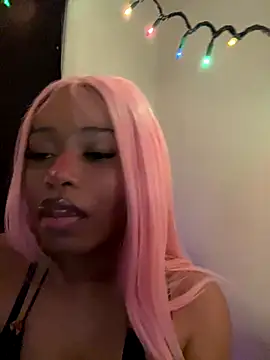 lovekaylaa online show from November 22, 2025, 5:06 am