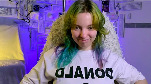 Snapshot of RocKStone_ chatting on March 19, 2026, 8:18 am RocKStone online show from March 19, 2026, 8:18 am