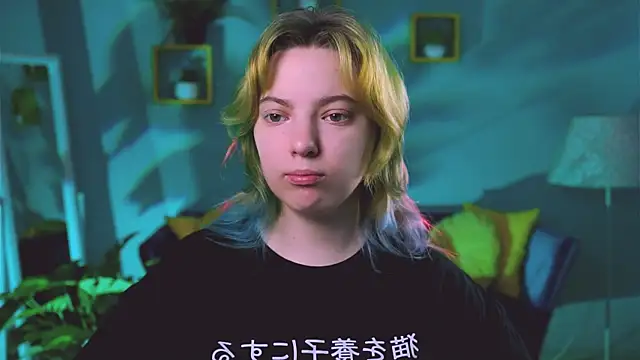 Snapshot of RocKStone_ chatting on April 16, 2026, 4:13 am RocKStone online show from April 16, 2026, 4:13 am