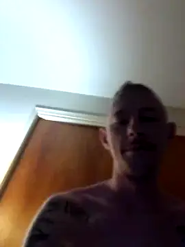 elmerfuddin87 online show from October 6, 2025, 4:15 pm