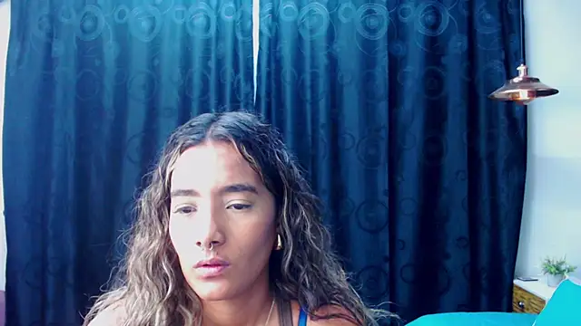Snapshot of megan_collins96 chatting on February 23, 2025, 4:57 pm megan collins96 online show from February 23, 2025, 4:57 pm