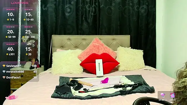 Snapshot of megan_collins96 chatting on March 20, 2025, 10:51 pm megan collins96 online show from March 20, 2025, 10:51 pm