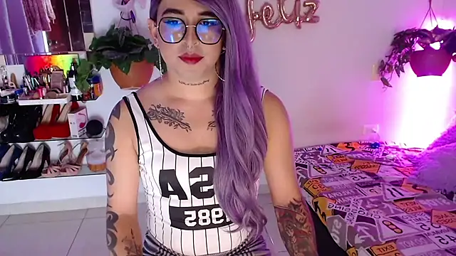 Laveneno ortiz07 online show from November 15, 2025, 11:54 pm