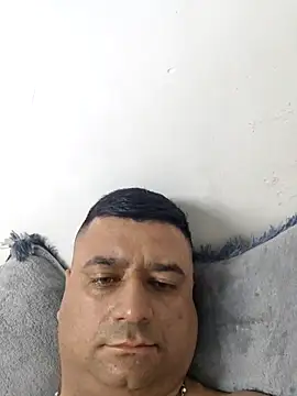 Snapshot of Santimepeo chatting on October 25, 2025, 8:47 pm Santimepeo online show from October 25, 2025, 8:47 pm