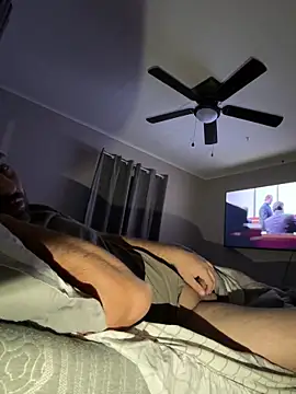 Snapshot of ryand12804 chatting on December 24, 2024, 4:22 am ryand12804 online show from December 24, 2024, 4:22 am