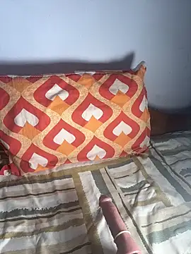 Snapshot of Bongcrush_3 chatting on February 28, 2026, 4:02 am Bongcrush 3 online show from February 28, 2026, 4:02 am