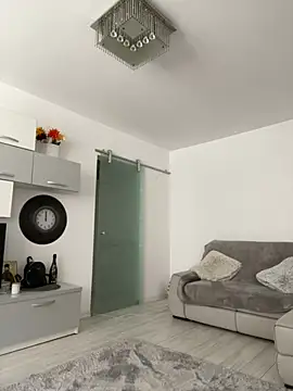  adelle online show from March 8, 2025, 10:00 am