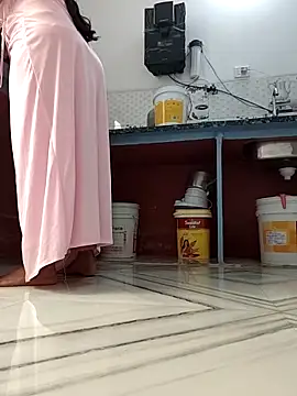 Snapshot of Archna-ji chatting on October 8, 2025, 4:10 am Archna-ji online show from October 8, 2025, 4:10 am