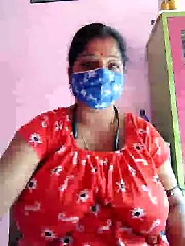 Snapshot of Kayra_34 chatting on February 6, 2025, 6:18 am Kayra 34 online show from February 6, 2025, 6:18 am