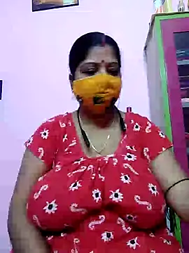 Snapshot of Kayra_34 chatting on February 7, 2025, 2:47 pm Kayra 34 online show from February 7, 2025, 2:47 pm