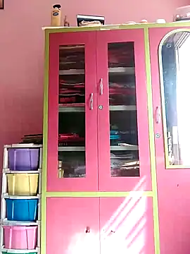 Snapshot of Kayra_34 chatting on February 10, 2025, 7:36 am Kayra 34 online show from February 10, 2025, 7:36 am