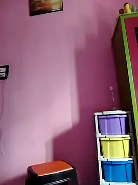 Snapshot of Kayra_34 chatting on February 28, 2025, 11:25 am Kayra 34 online show from February 28, 2025, 11:25 am