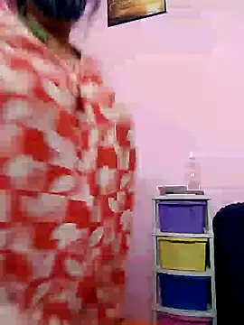 Snapshot of Kayra_34 chatting on March 17, 2025, 2:08 am Kayra 34 online show from March 17, 2025, 2:08 am