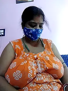 Snapshot of Kayra_34 chatting on March 18, 2025, 7:08 am Kayra 34 online show from March 18, 2025, 7:08 am