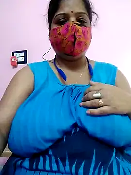 Snapshot of Kayra_34 chatting on September 15, 2025, 6:02 am Kayra 34 online show from September 15, 2025, 6:02 am