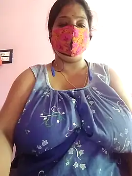 Snapshot of Kayra_34 chatting on October 18, 2025, 6:48 am Kayra 34 online show from October 18, 2025, 6:48 am