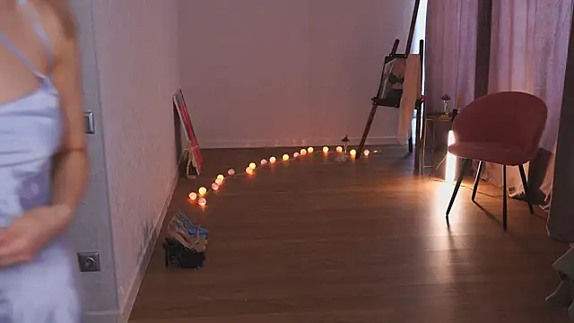 hereandnows  online show from February 2, 2025, 4:05 am