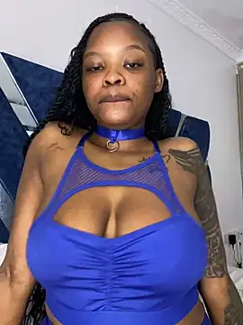 SexxyLunar online show from October 23, 2025, 11:35 pm