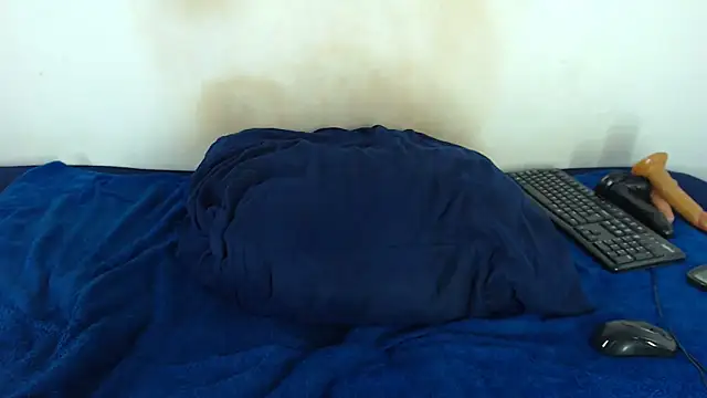 FAT ASS27 online show from December 22, 2025, 3:14 am