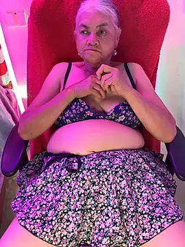 Grandma Mature23 online show from March 3, 2025, 4:03 am