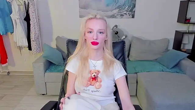 AleksaBlonde online show from January 16, 2025, 5:32 am