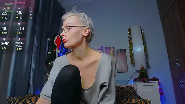 HelgaHimmell online show from January 10, 2025, 10:57 pm