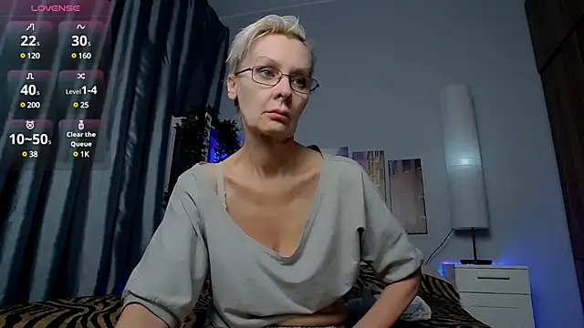 HelgaHimmell online show from January 29, 2025, 3:44 am