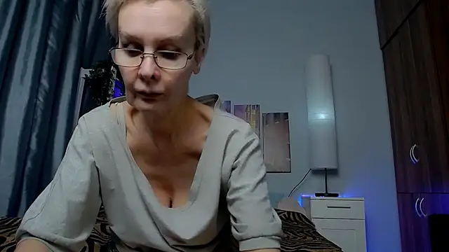 HelgaHimmell online show from January 29, 2025, 6:54 am