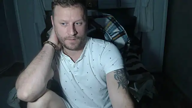 ANGELALEXYNO2024 online show from November 29, 2025, 1:25 pm