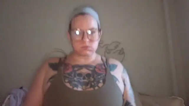 quinnmariexo online show from January 10, 2026, 4:42 pm