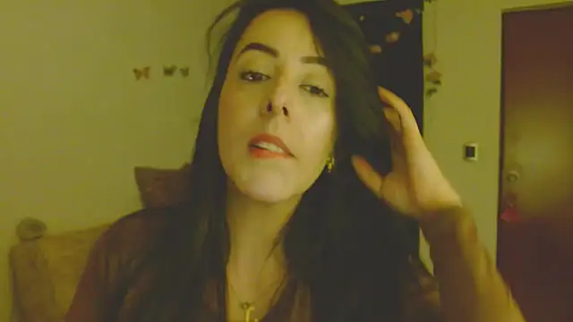 Snapshot of ella_peck chatting on May 21, 2026, 3:46 am ella peck online show from May 21, 2026, 3:46 am