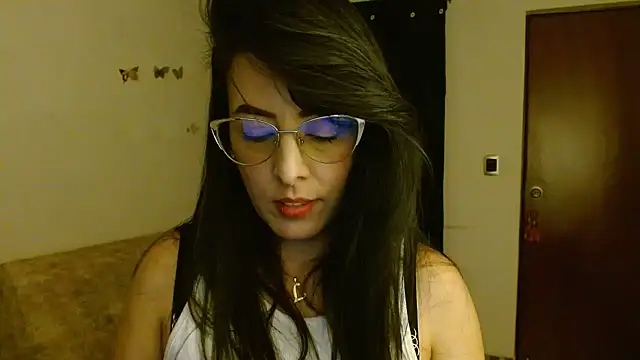 Snapshot of ella_peck chatting on June 9, 2026, 4:24 am ella peck online show from June 9, 2026, 4:24 am