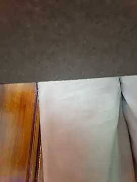 Sophie-hatter online show from April 28, 2026, 3:28 pm