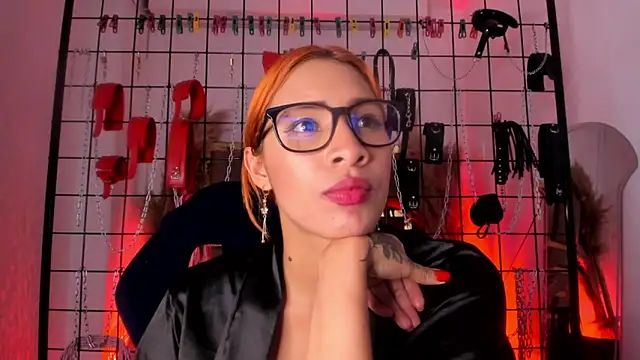 Snapshot of charrlotte_quinn chatting on February 14, 2025, 2:28 am charrlotte quinn online show from February 14, 2025, 2:28 am