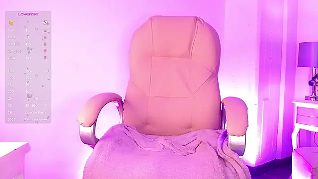 Snapshot of keily_gh1 chatting on December 12, 2024, 5:20 am keily gh1 online show from December 12, 2024, 5:20 am