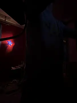 czruz online show from March 28, 2026, 4:23 am