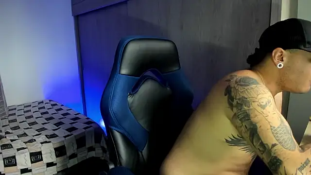 Snapshot of male_pussy chatting on February 1, 2026, 4:16 pm male pussy online show from February 1, 2026, 4:16 pm