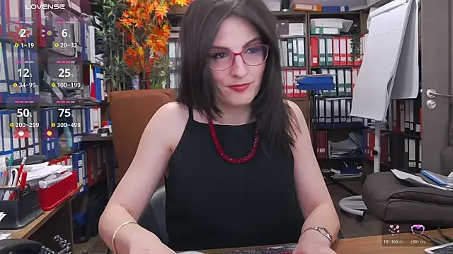 classyladyrellax online show from March 6, 2026, 11:50 am