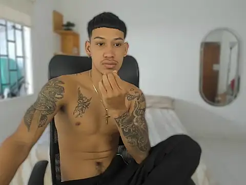 slim master12 online show from September 24, 2025, 1:36 pm