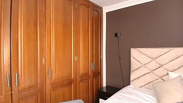 Raquel jones online show from February 1, 2026, 12:04 pm