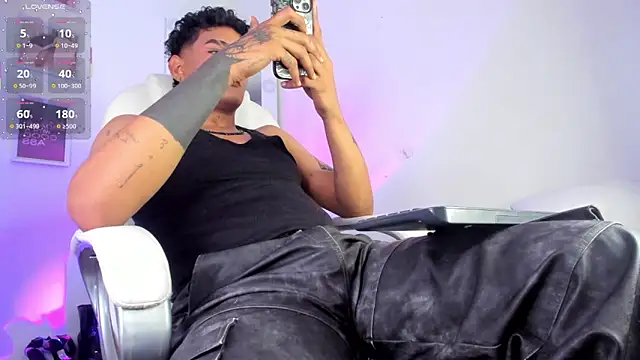 zack-fentty online show from June 15, 2026, 2:52 pm