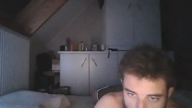 Vekie 007 online show from May 25, 2026, 2:28 am