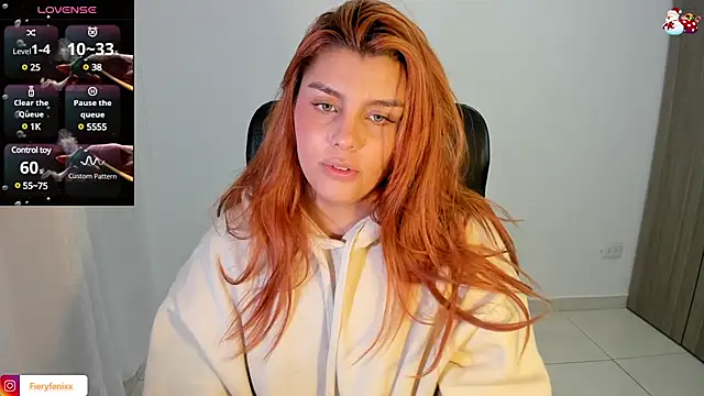 Fieryfenixx online show from January 5, 2025, 4:58 am