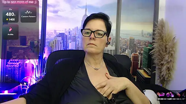 ninarandmann online show from February 24, 2025, 6:26 pm