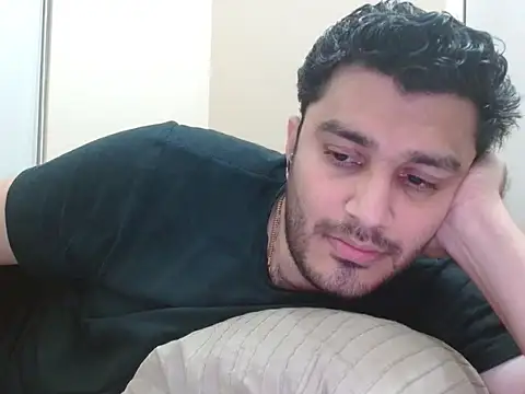 robintoit online show from November 24, 2025, 4:29 pm