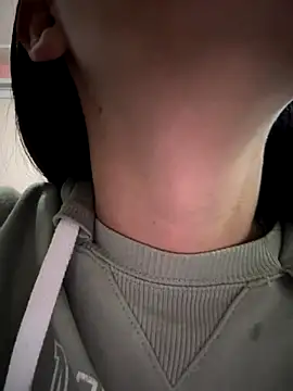 Bonniepark online show from October 11, 2025, 12:47 pm