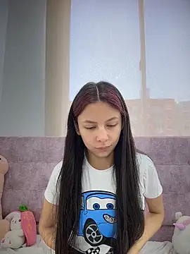 Bonniepark online show from March 13, 2026, 5:08 pm