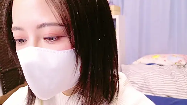 Snapshot of Nonchan_ chatting on December 17, 2024, 1:49 pm Nonchan  online show from December 17, 2024, 1:49 pm