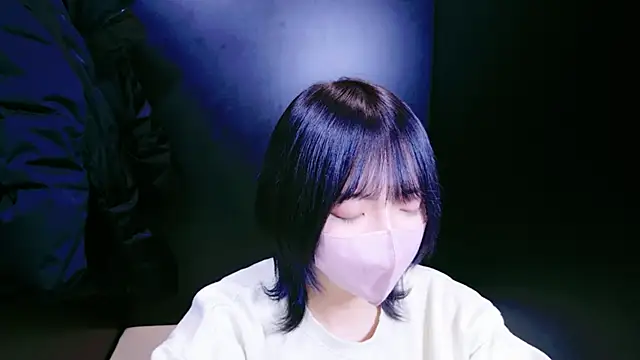 ranran ch online show from January 10, 2025, 5:37 am